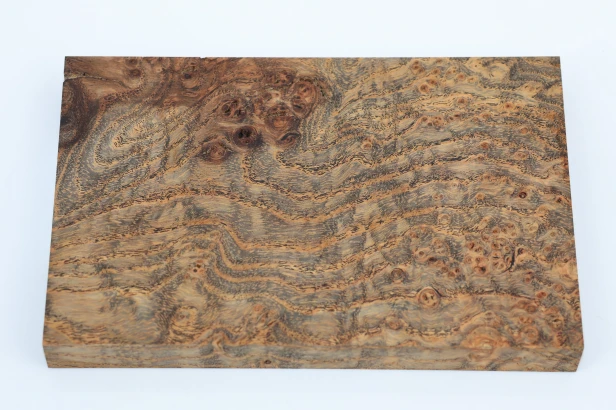 Jesion czeczot Burl Ash antracytowo-karmelowe stabilizowane drewno na biżuterię anthracite-caramel stabilized wood for jewelry
