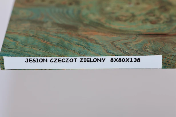 Jesion czeczot Burl Ash zielone stabilizowane drewno na biżuterię green stabilized wood for jewelry