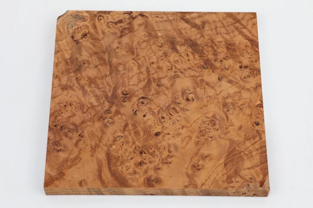 Jesion czeczot Burl Ash jasnobrązowe stabilizowane drewno na biżuterię light brown stabilized wood for jewelry