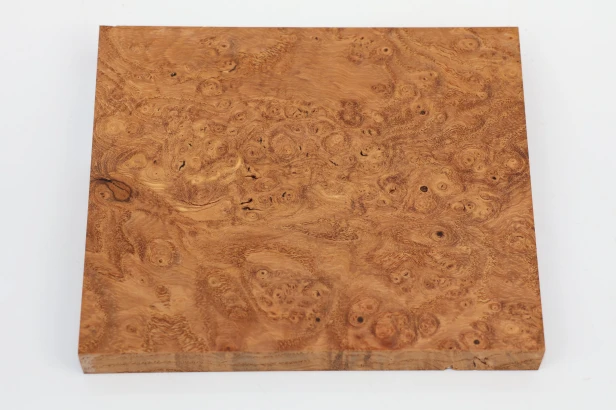 Jesion czeczot Burl Ash jasnobrązowe stabilizowane drewno na biżuterię light brown stabilized wood for jewelry
