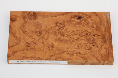 Jesion czeczot Burl Ash jasnobrązowe stabilizowane drewno na biżuterię light brown stabilized wood for jewelry