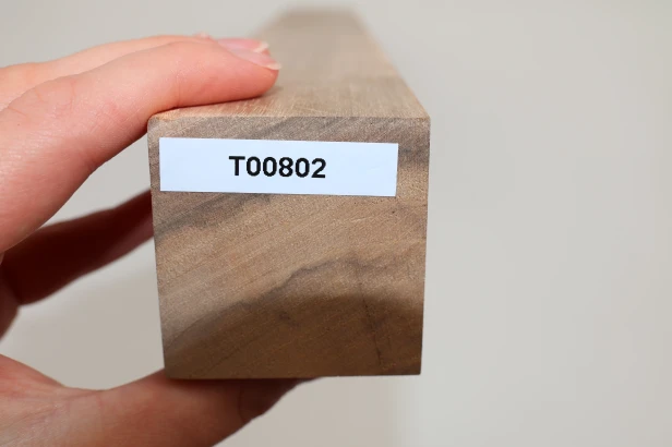 Orzech włoski Walnut drewno do toczenia kantówka kwadrat wood for turning Square Timber