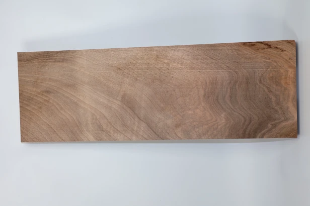 Orzech Kaukaski Caucasian Walnut deska drewniana wooden board