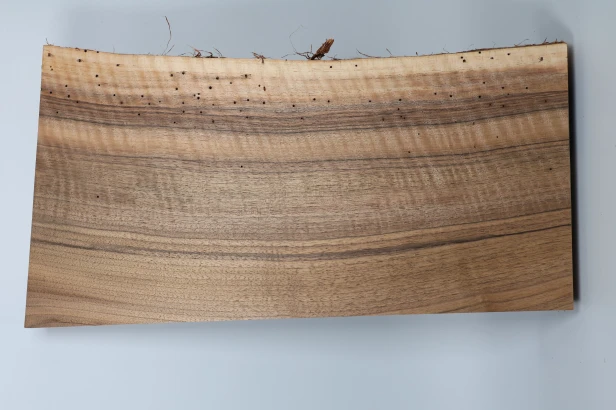 Orzech włoski Fala Flame Walnut deska drewniana wooden board