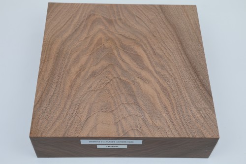 Orzech Kaukaski Caucasian Walnut drewno do toczenia wood for turning