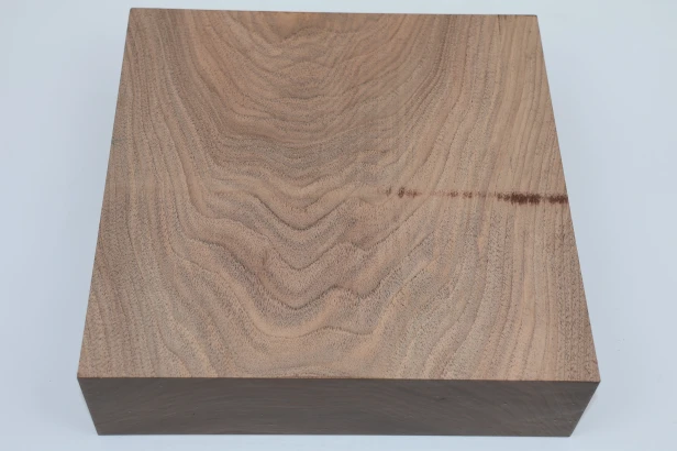 Orzech Kaukaski Caucasian Walnut drewno do toczenia wood for turning