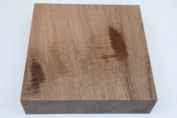 Orzech Kaukaski Caucasian Walnut drewno do toczenia wood for turning