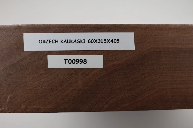 Orzech Kaukaski Caucasian Walnut drewno do toczenia wood for turning