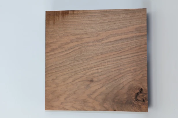 Orzech Kaukaski Caucasian Walnut drewno do toczenia wood for turning