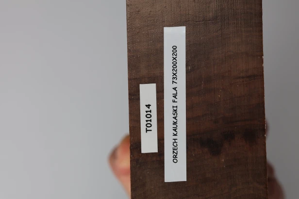 Orzech Kaukaski Fala Flame Caucasian Walnut drewno do toczenia wood for turning