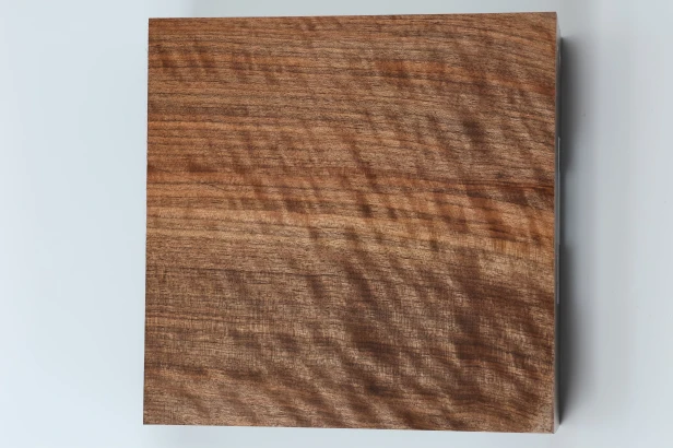 Orzech Kaukaski Fala Flame Caucasian Walnut drewno do toczenia wood for turning