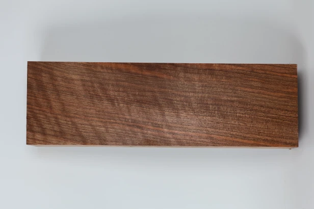 Orzech Kaukaski Fala Flame Caucasian Walnut drewno do toczenia kantówka wood for turning Timber