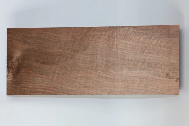 Orzech Kaukaski Fala Flame Caucasian Walnut drewno do toczenia kantówka wood for turning Timber