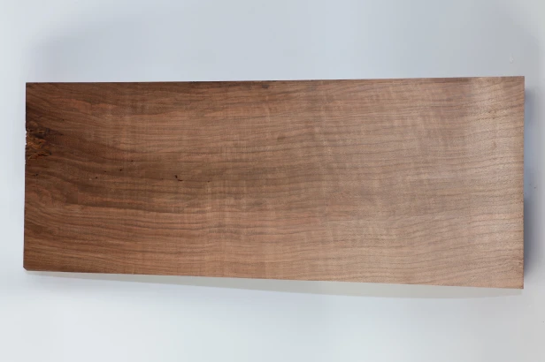 Orzech Kaukaski Fala Flame Caucasian Walnut drewno do toczenia kantówka wood for turning Timber