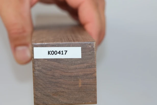 Orzech Kaukaski Fala Flame Caucasian Walnut drewno do toczenia kantówka kwadrat wood for turning Square Timber