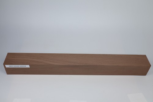 Orzech Kaukaski Caucasian Walnut drewno do toczenia kantówka kwadrat wood for turning Square Timber