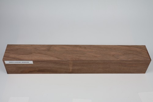 Orzech Kaukaski Caucasian Walnut drewno do toczenia kantówka kwadrat wood for turning Square Timber