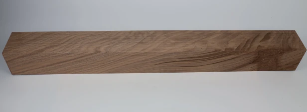 Orzech Kaukaski Caucasian Walnut drewno do toczenia kantówka kwadrat wood for turning Square Timber