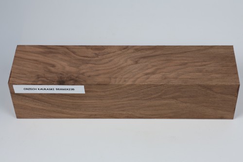 Orzech Kaukaski Caucasian Walnut drewno do toczenia kantówka wood for turning Timber