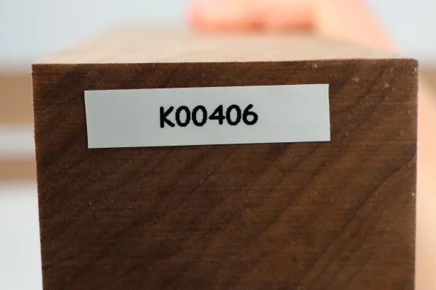 Orzech Kaukaski Caucasian Walnut drewno do toczenia kantówka wood for turning Timber