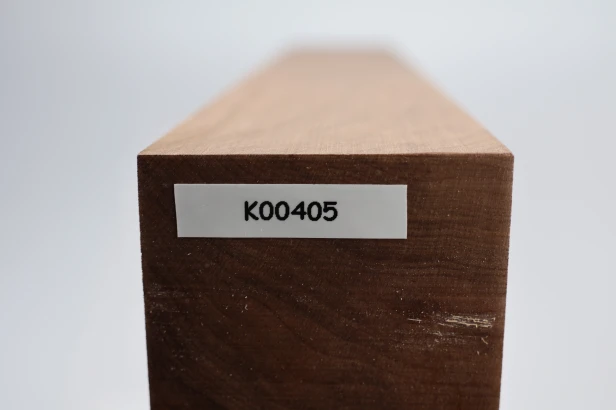 Orzech Kaukaski Caucasian Walnut drewno do toczenia kantówka wood for turning Timber