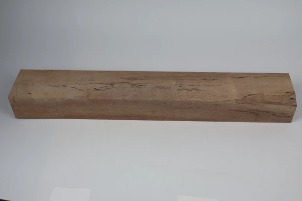 Orzech Kaukaski Caucasian Walnut drewno do toczenia kantówka wood for turning Timber