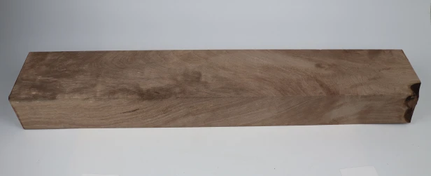 Orzech Kaukaski Caucasian Walnut drewno do toczenia kantówka wood for turning Timber