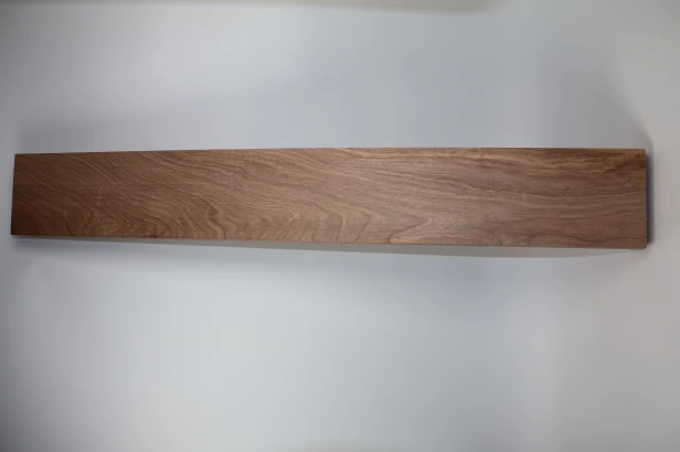 Orzech Kaukaski Caucasian Walnut drewno do toczenia kantówka wood for turning Timber
