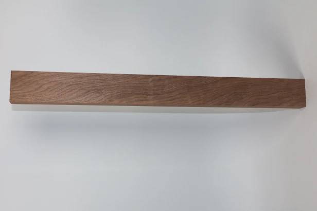 Orzech Kaukaski Caucasian Walnut listwa drewniana wooden strip