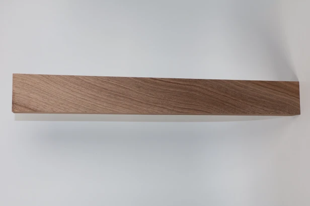 Orzech Kaukaski Caucasian Walnut listwa drewniana wooden strip