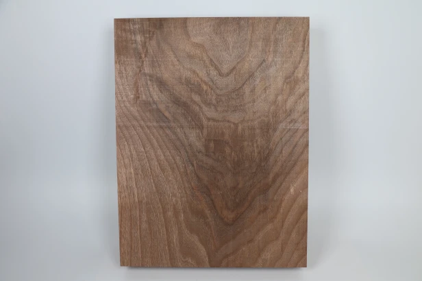 Orzech Kaukaski Caucasian Walnut drewno do toczenia wood for turning