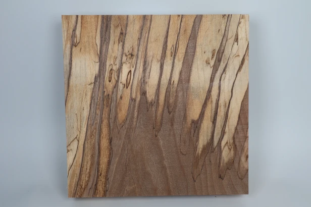 Orzech Kaukaski Spalted Caucasian Walnut drewno do toczenia wood for turning