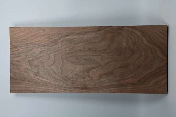 Orzech Kaukaski Caucasian Walnut deska drewniana wooden board