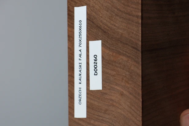 Orzech Kaukaski Fala Flame Caucasian Walnut deska drewniana drewno na kolby broń wooden board wood for gunstocks