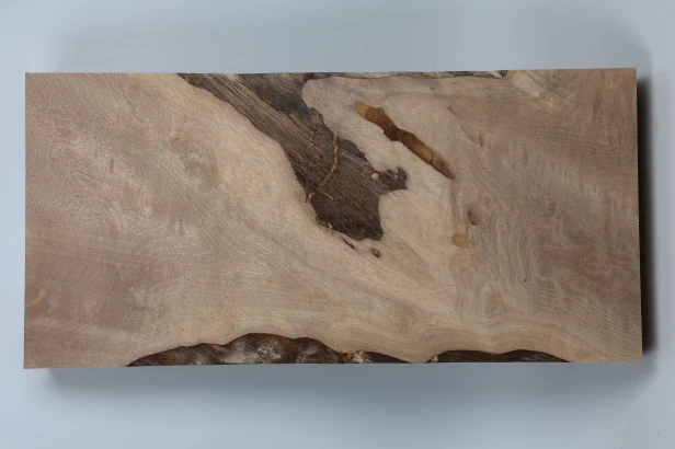 Orzech Kaukaski Fala Flame Caucasian Walnut drewno do toczenia kantówka wood for turning Timber