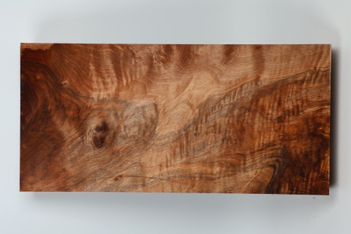 Orzech Kaukaski Fala Flame Caucasian Walnut drewno do toczenia kantówka wood for turning Timber