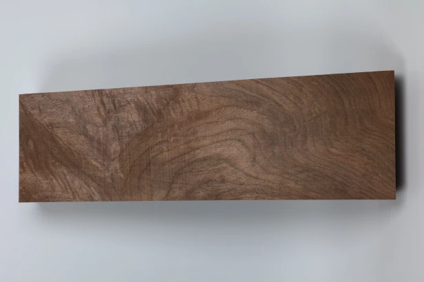 Orzech Kaukaski Fala Flame Caucasian Walnut drewno do toczenia kantówka drewno na kolby broń wood for turning Timber wood for gunstocks