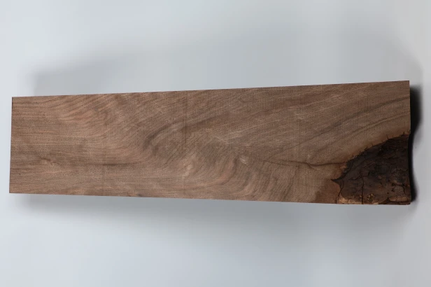 Orzech Kaukaski Fala Flame Caucasian Walnut drewno do toczenia kantówka wood for turning Timber