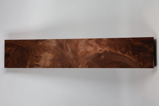 Orzech Kaukaski Fala Flame Caucasian Walnut drewno do toczenia kantówka drewno na kolby broń wood for turning Timber wood for gunstocks