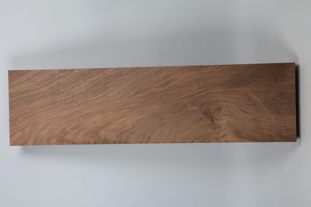 Orzech Kaukaski Caucasian Walnut drewno do toczenia kantówka wood for turning Timber