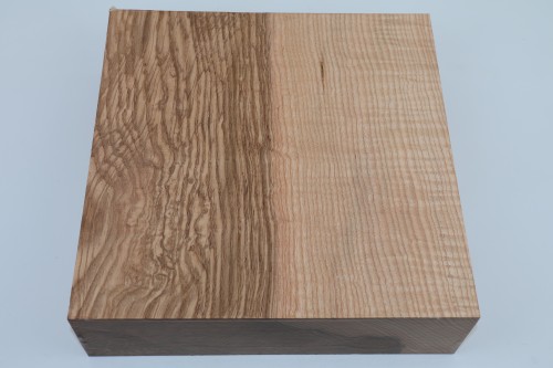 Jesion Rdzeniowy Oliwkowy Fala Flame Olive Heartwood Ash drewno do toczenia wood for turning