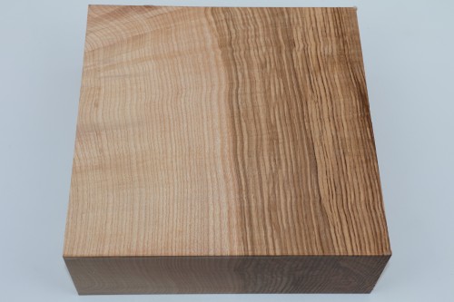 Jesion Rdzeniowy Oliwkowy Fala Flame Olive Heartwood Ash drewno do toczenia wood for turning