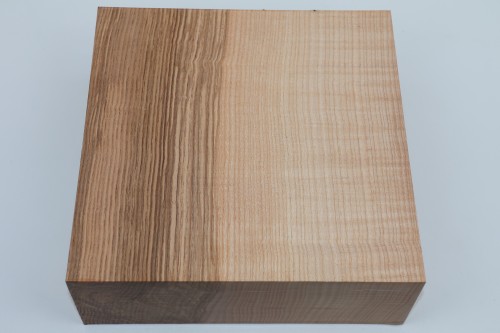 Jesion Rdzeniowy Oliwkowy Fala Flame Olive Heartwood Ash drewno do toczenia wood for turning