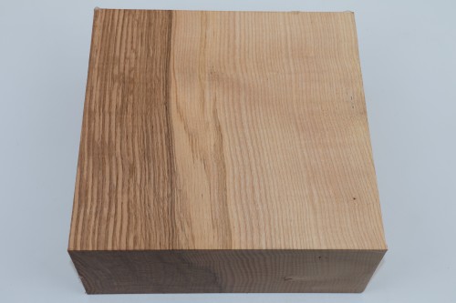 Jesion Rdzeniowy Oliwkowy Fala Flame Olive Heartwood Ash drewno do toczenia wood for turning
