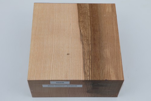 Jesion Rdzeniowy Oliwkowy Fala Flame Olive Heartwood Ash drewno do toczenia wood for turning
