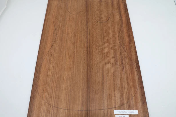 Ovangkol Shedua Amazique Fala Flame drewniany top na gitarę guitar top