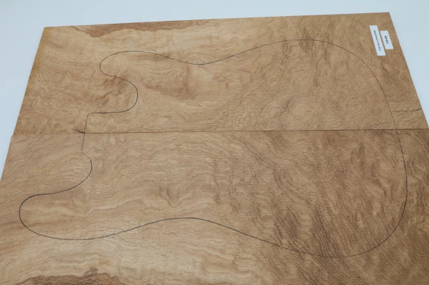 Dąb Fala Flame Oak drewniany top na gitarę guitar top