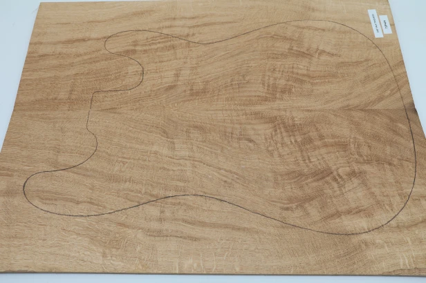 Dąb Fala Flame Oak drewniany top na gitarę guitar top