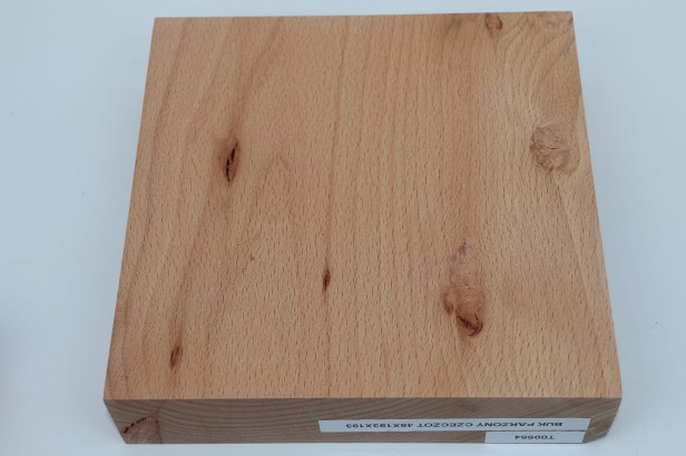 Buk parzony czeczot drewno do toczenia