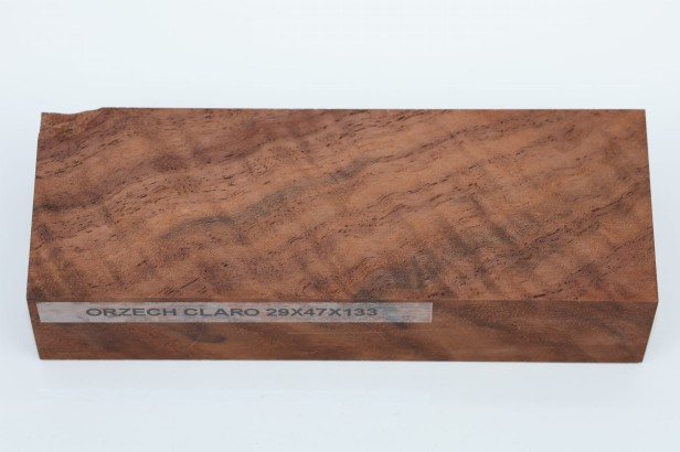 Orzech kalifornijski Claro drewno na rękojeść noża